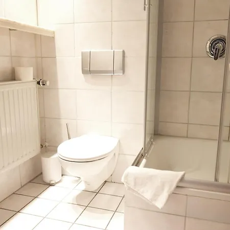 Vivotel Buerer Hof 3* Γκελσενκίρτσεν